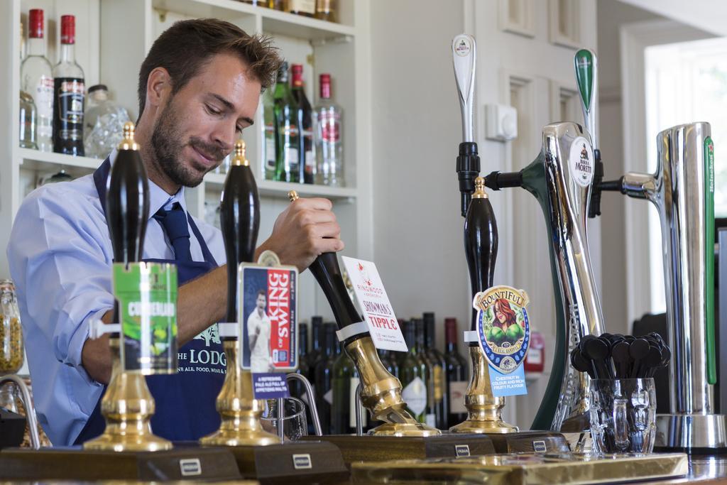 The Lodge Lancaster 랭커스터 외부 사진